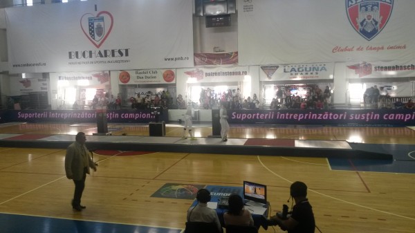 Suporterii intreprinzatori sustin campionii - in concurs